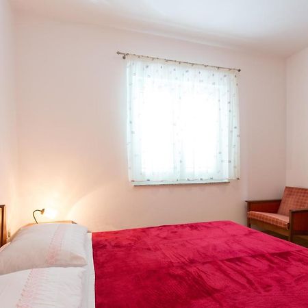 Apartman Leana クルク エクステリア 写真